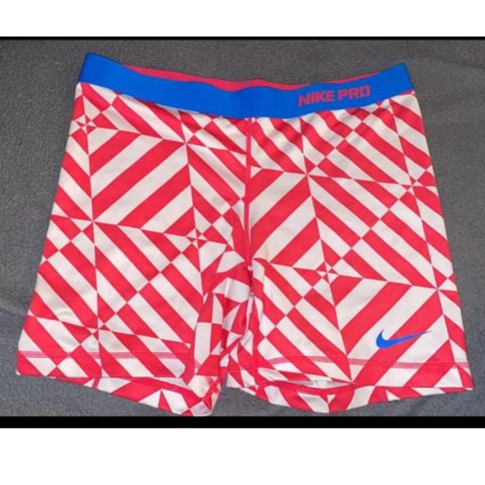 NIKE PRO SHORTS